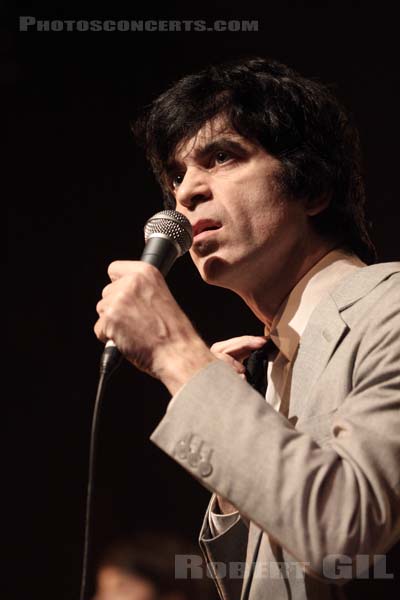 CHAIN AND THE GANG - 2012-11-24 - BOULOGNE-BILLANCOURT - Carre Bellefeuille - 